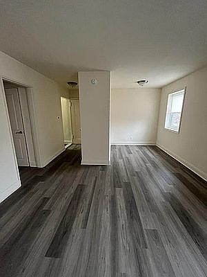 3rd image of 20 Stratford Ave #1B