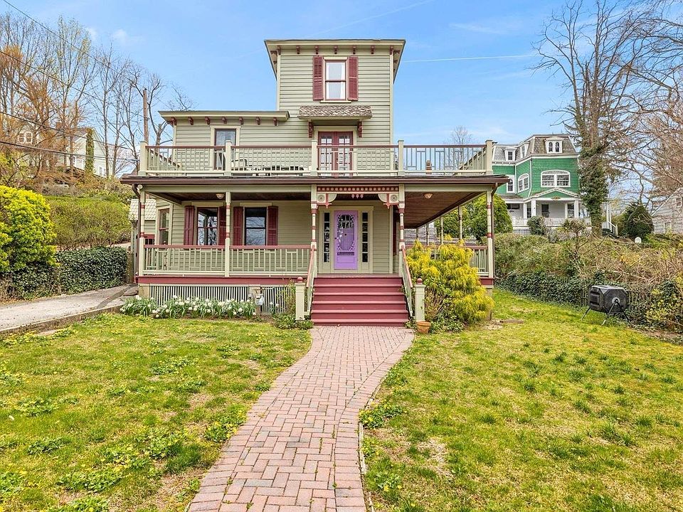 1st image of 31 Bay Avenue