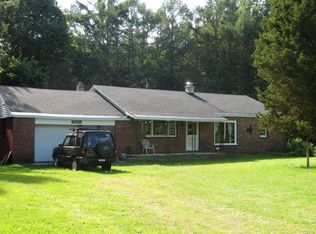 8 Community Dr, Oswego, NY 13126