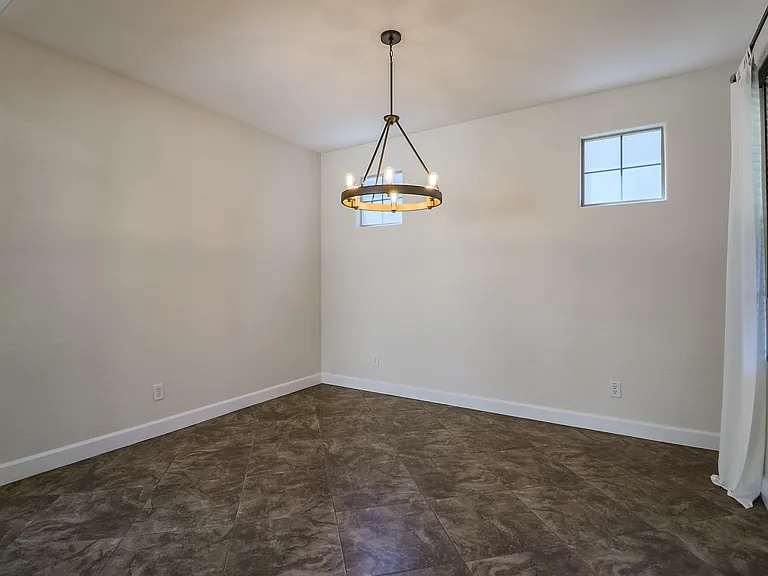 3457 E Orchid Ln — Photo 6