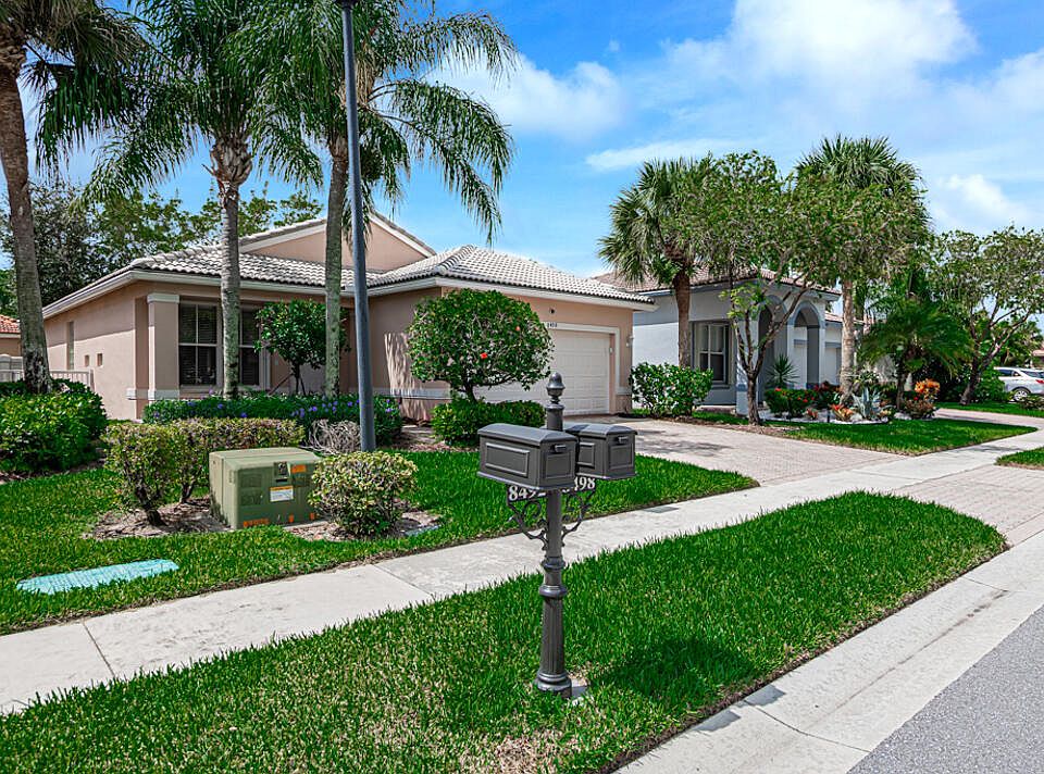 1st image of 8498 Siciliano Street