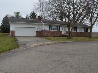 33 Maple St, Richwood, OH 43344