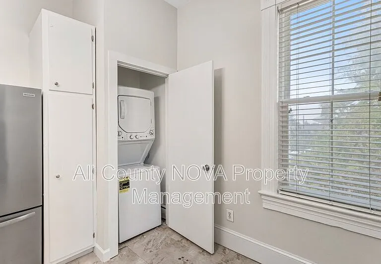 8753 Signal Hill Rd #4 — Photo 12