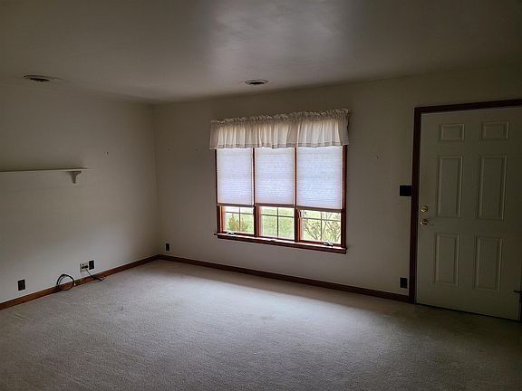 4th image of 107 S 21st St