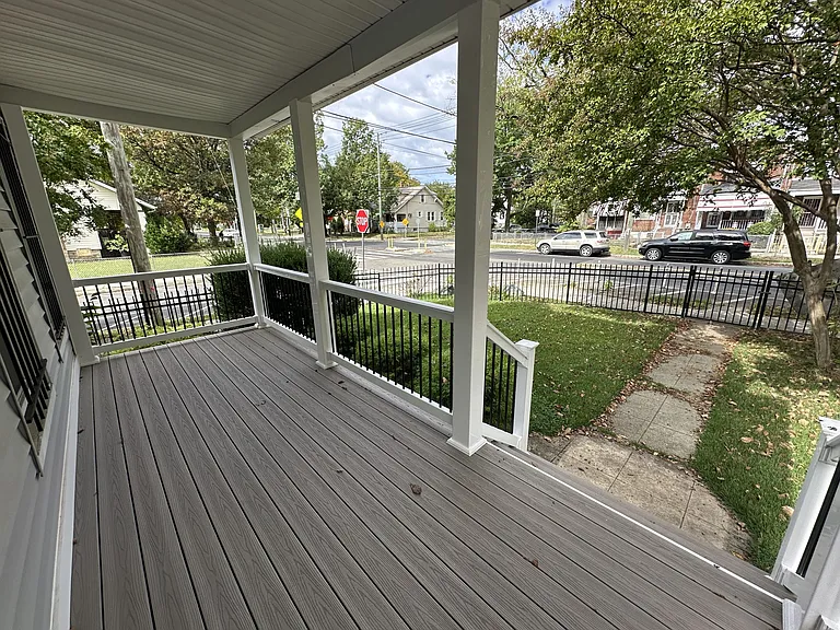 901 Alabama Ave SE — Photo 33