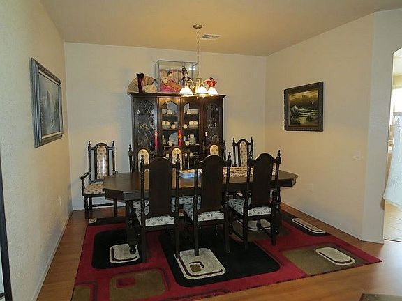 5th image of 2668 Meadowbrook Cir