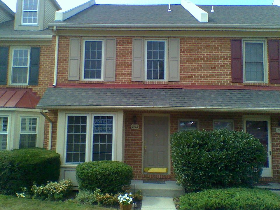 854 Durant Court