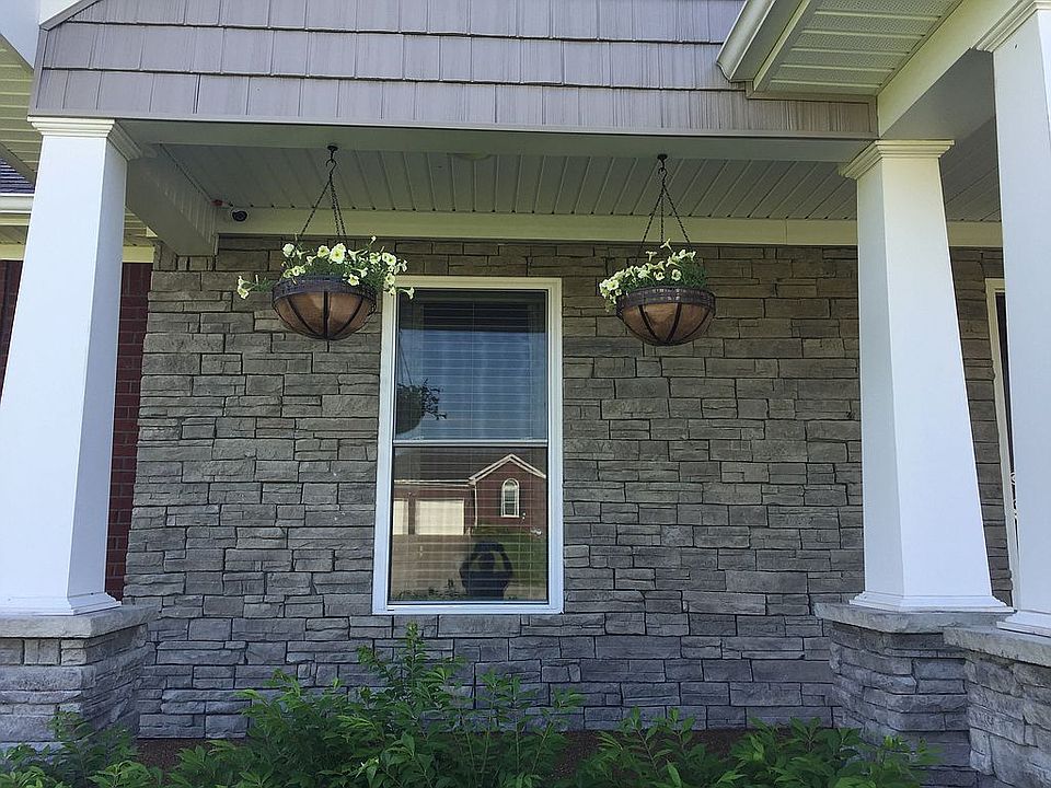 2nd image of 1017 Seminole Ct