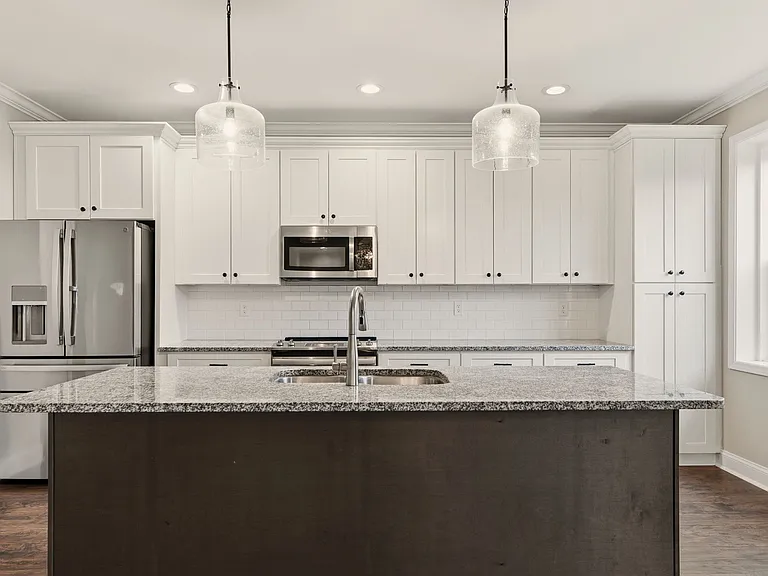 9924 Winding Hill Ln — Photo 8
