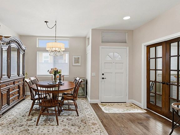 5th image of 614 Cabezon Pl