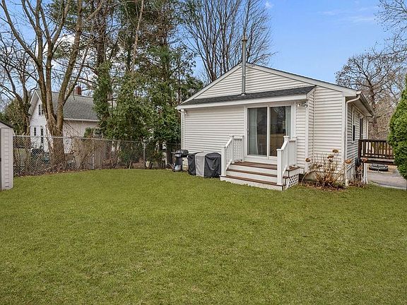 4th image of 6 Tennyson Rd