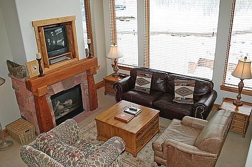 3rd image of 2900 Deer Valley Dr E #5317