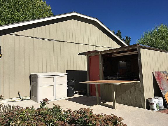 3rd image of 1874 Arabian Ln