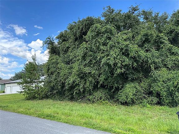 3rd image of 000 SW 128TH PLACE LOT 10