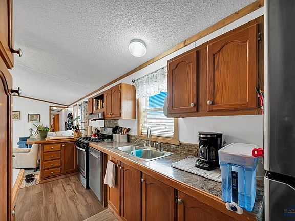 4th image of 300 E Main St #5