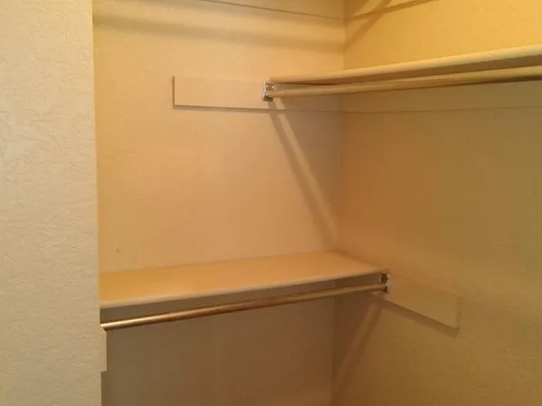 14113 Fairhill Ave — Photo 10