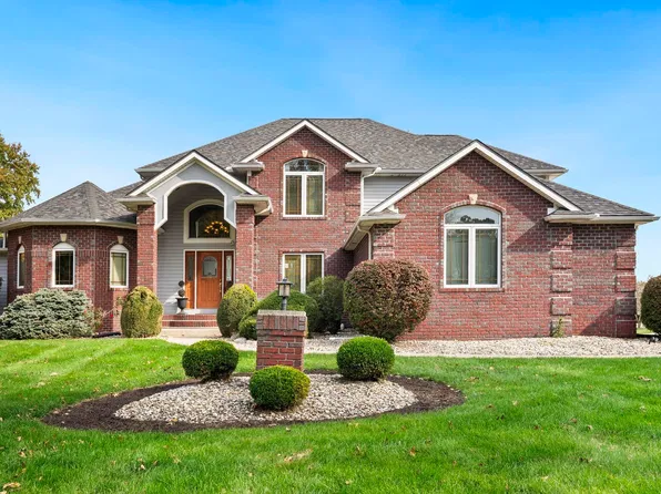 8303 Norwood Ct, Fort Wayne, IN 46835