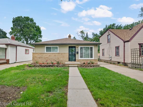 4772 Harding St, Dearborn Heights, MI 48125