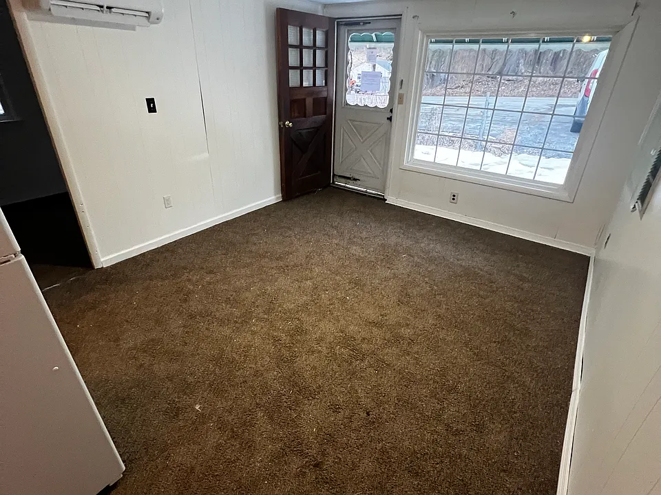 101 Honeywell Ln #2