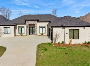 4904 Lake Vista Dr, Benton, AR 72019