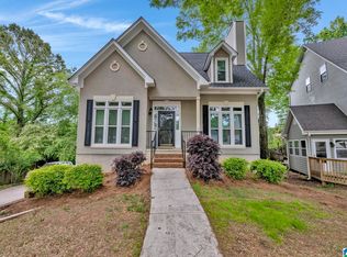 740 Ridge Way Cir, Hoover, AL 35226