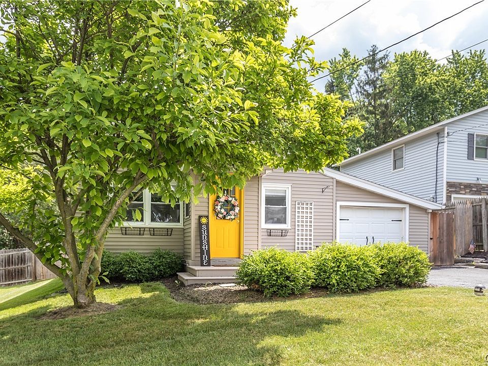 516 Cleveland Blvd, Fayetteville, NY 13066 Zillow