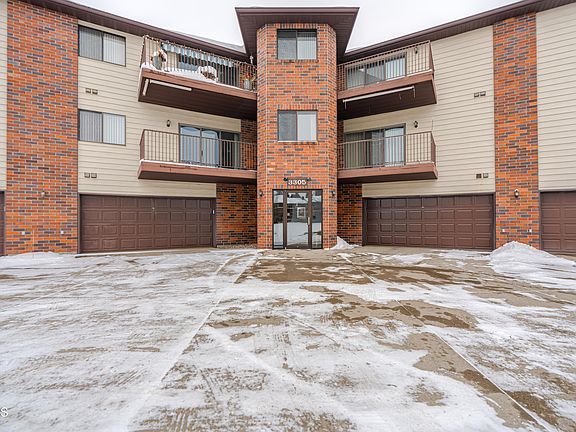 2nd image of 3305 Montreal St APT 202