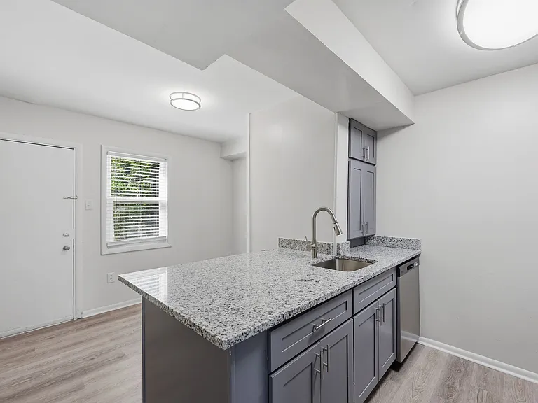 Twin Rivers Townhomes — Photo 2
