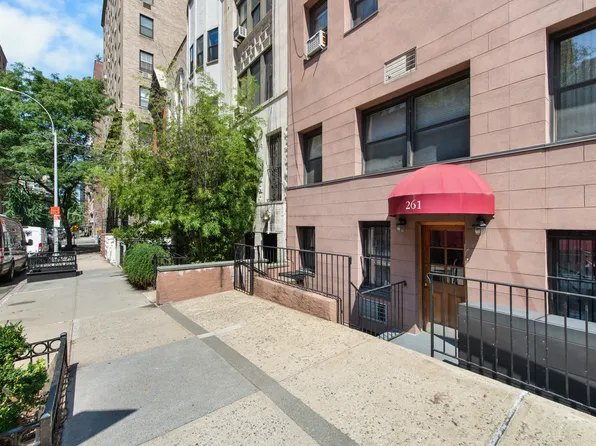 261 West 71st Street image 12 of 13