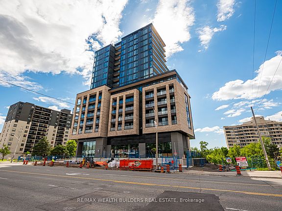 3rd image of 86 Dundas St E #702