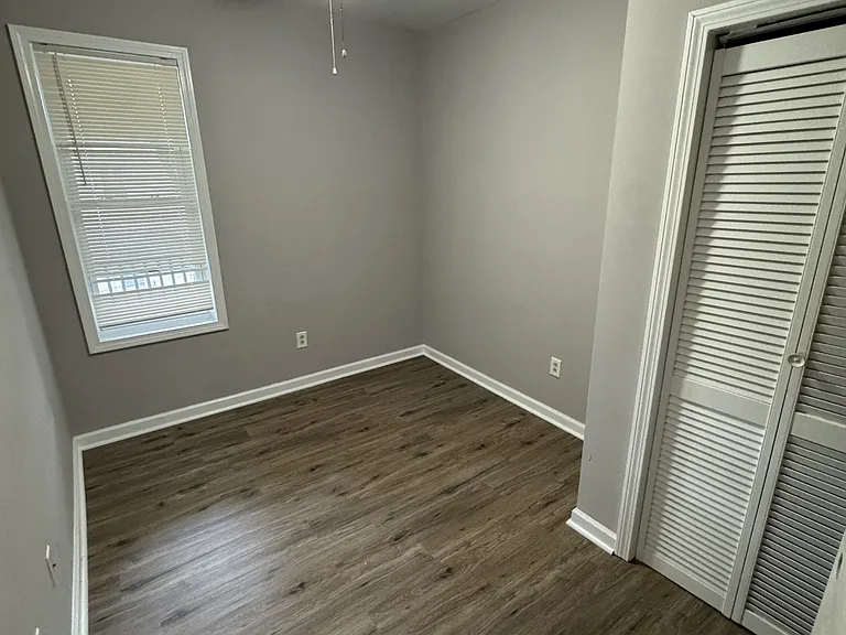 164 Babcock St — Photo 11