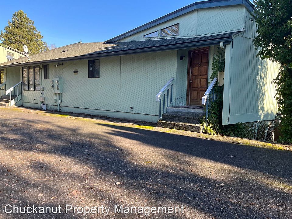 2nd image of 2513 Cedarwood Ave APT 3