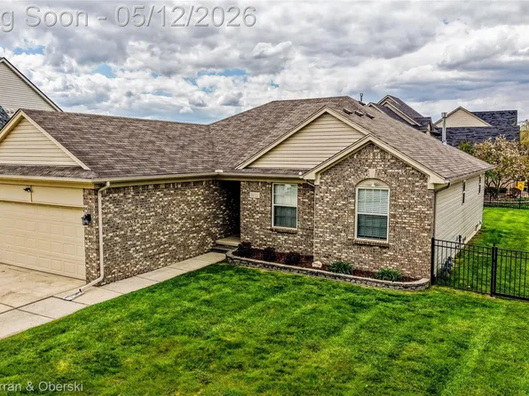 36711 Truman St, New Baltimore, MI 48047