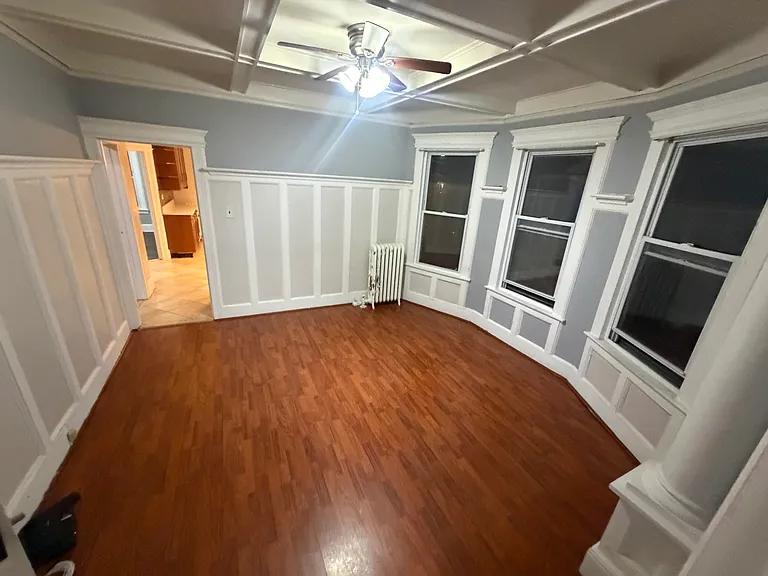 703 Schuyler Ave — Photo 8