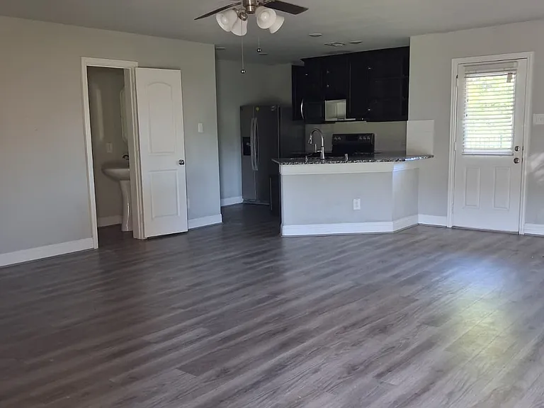 6816 Topaz Dr — Photo 5