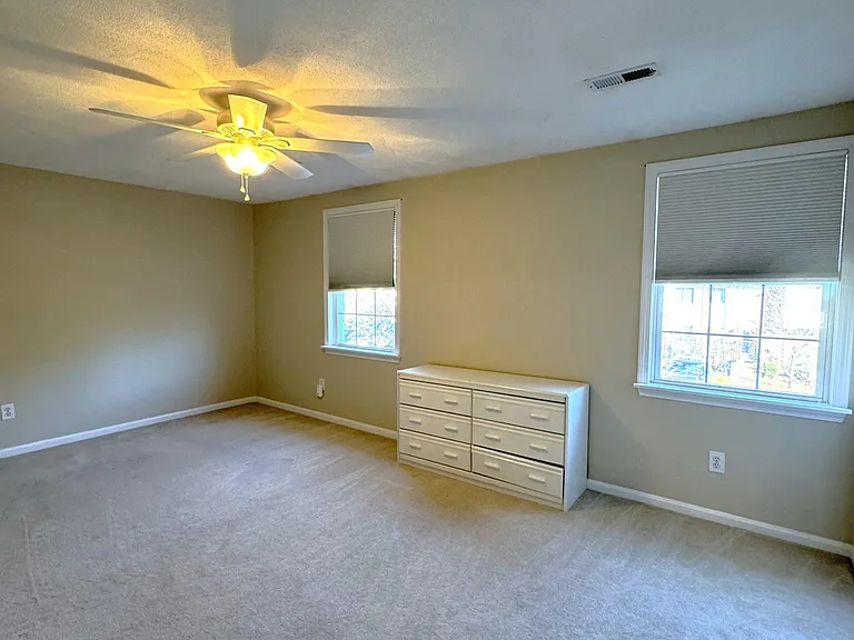 399 Pond St #B6 — Photo 21