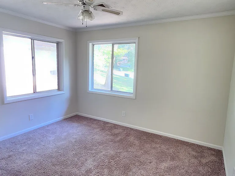 4902 Valley Dale Ct SW #B — Photo 51
