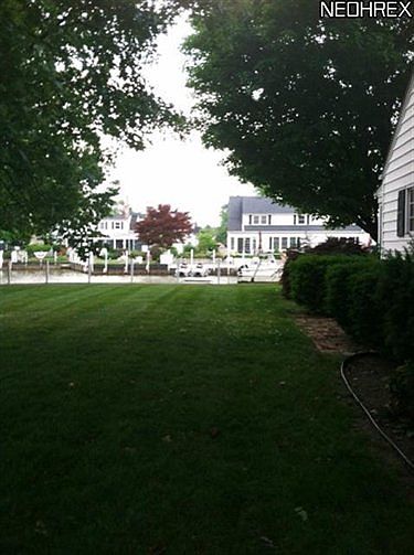 1st image of 5324 Willow Ln