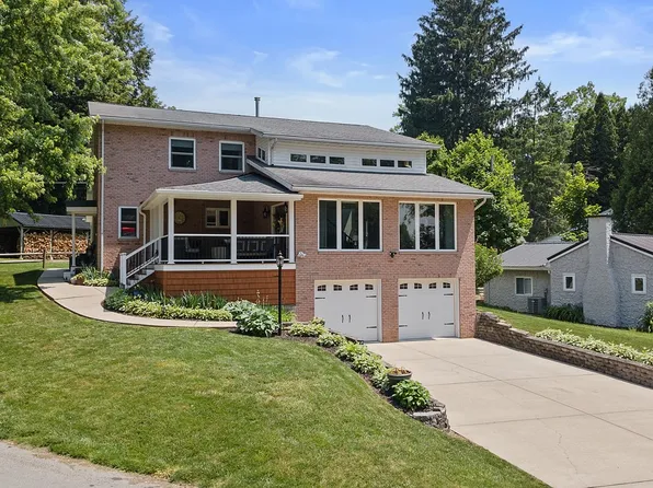 11790 Oakmere Pl, Conneaut Lake, PA 16316