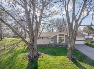 5743 S Kimbrough Ave, Springfield, MO 65810