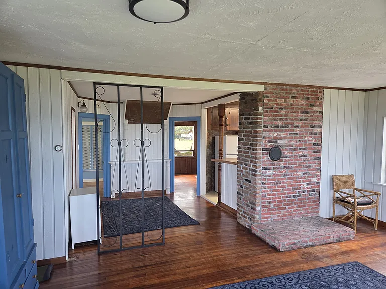 4673 State Route 109 — Photo 34