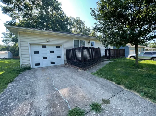 190 N Lincoln Ave, Marshall, MO 65340