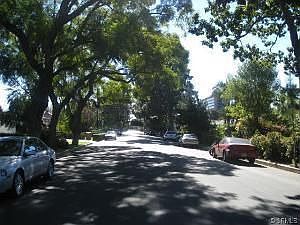 2nd image of 1906 Granville Ave
