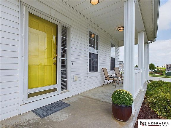 3rd image of 11256 S 200th Ave