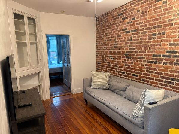 33 Irving St