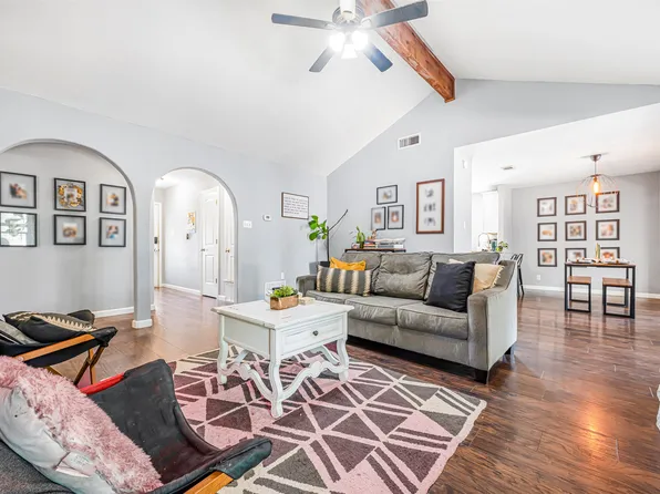 1906 Garden Villa Drive, Georgetown, TX 78628