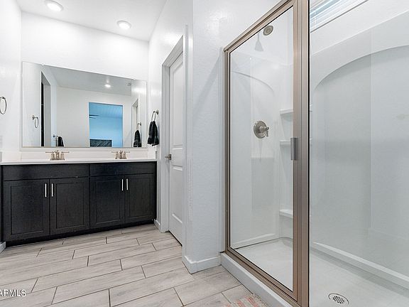 5th image of 8877 N 185TH Drive