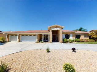 941 E Park Ave, San Jacinto, CA 92583