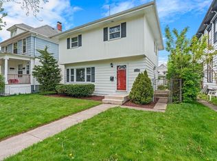 1704 Park Ave, Racine, WI 53403