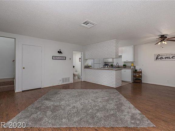 3rd image of 1550 Lorilyn Ave Unit 3